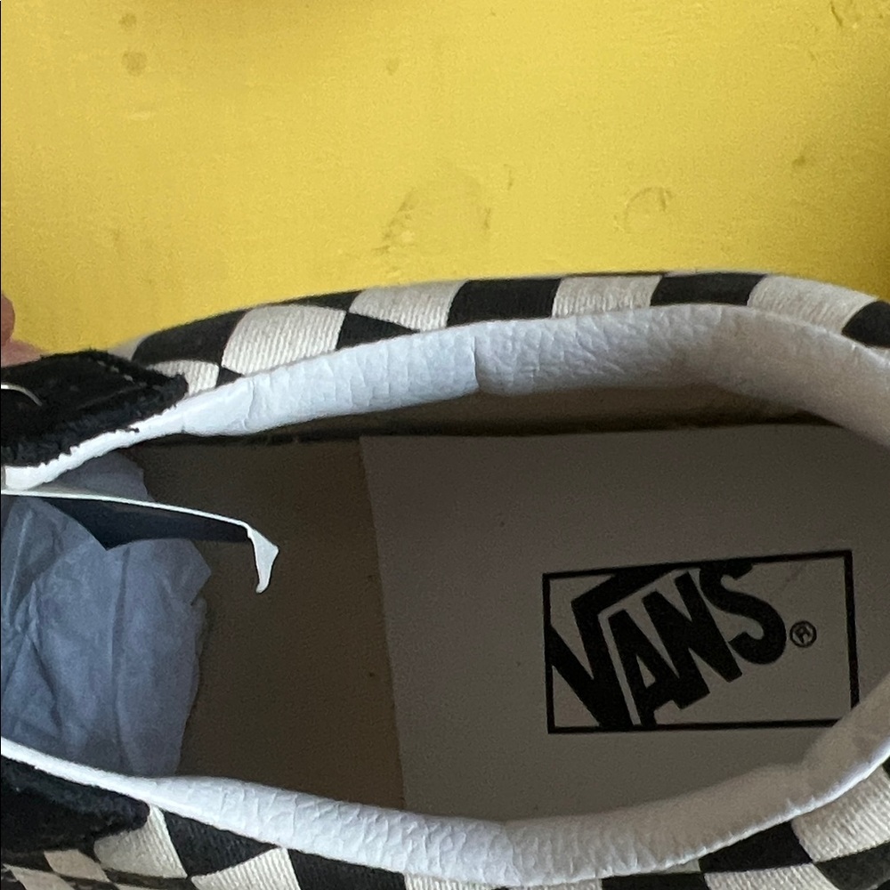 Vans Black and White Checkerboard Old Skool - Picture 4 of 10
